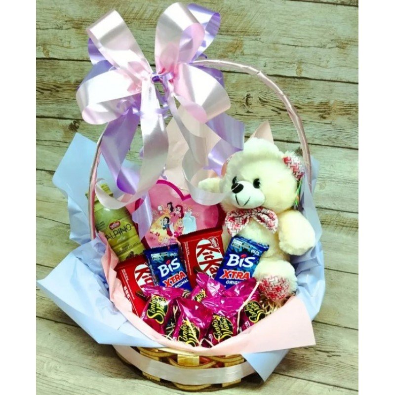 Cesta "Eu Amo Chocolate" com Pelúcia